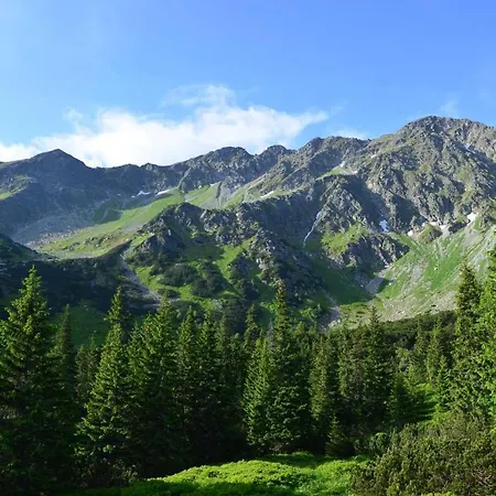 Malinovy Sen Ii شقة